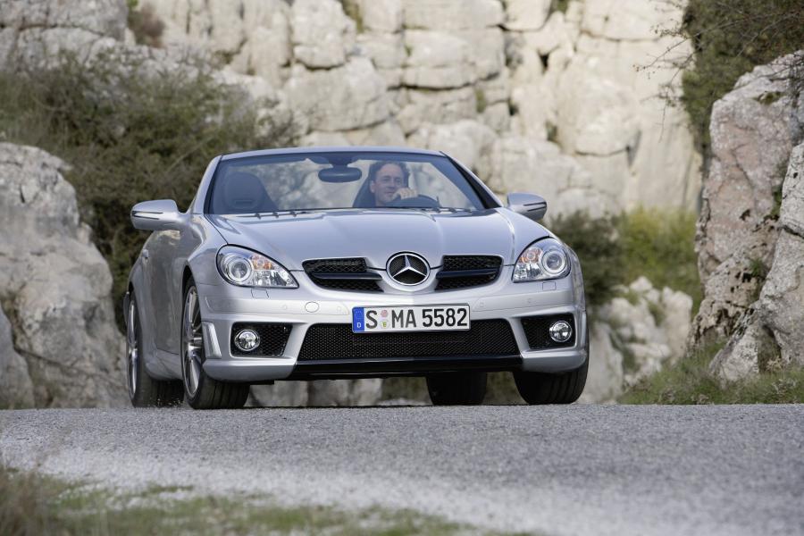  Mercedes-Benz SLK55 AMG 2008 года  (фото 16 из 77)